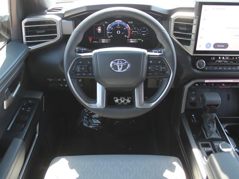 Used 2025 Toyota Sequoia SR5 w/ SR5 Premium Package image 6