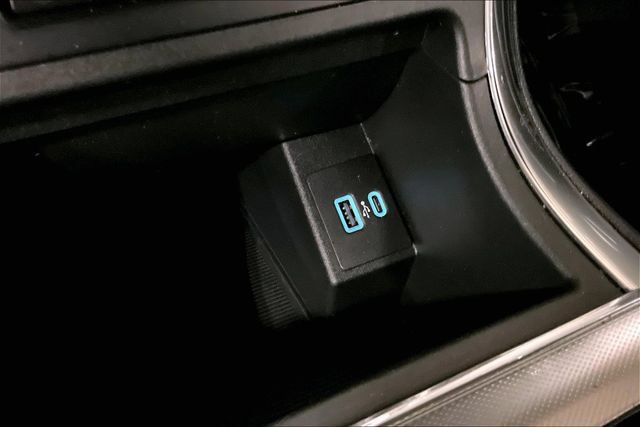 Used 2023 Ford Edge ST AWD/4WD image 34