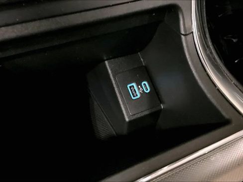 Used 2023 Ford Edge ST AWD/4WD image 34