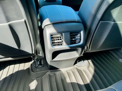 New 2026 Acura RDX SH-AWD image 10