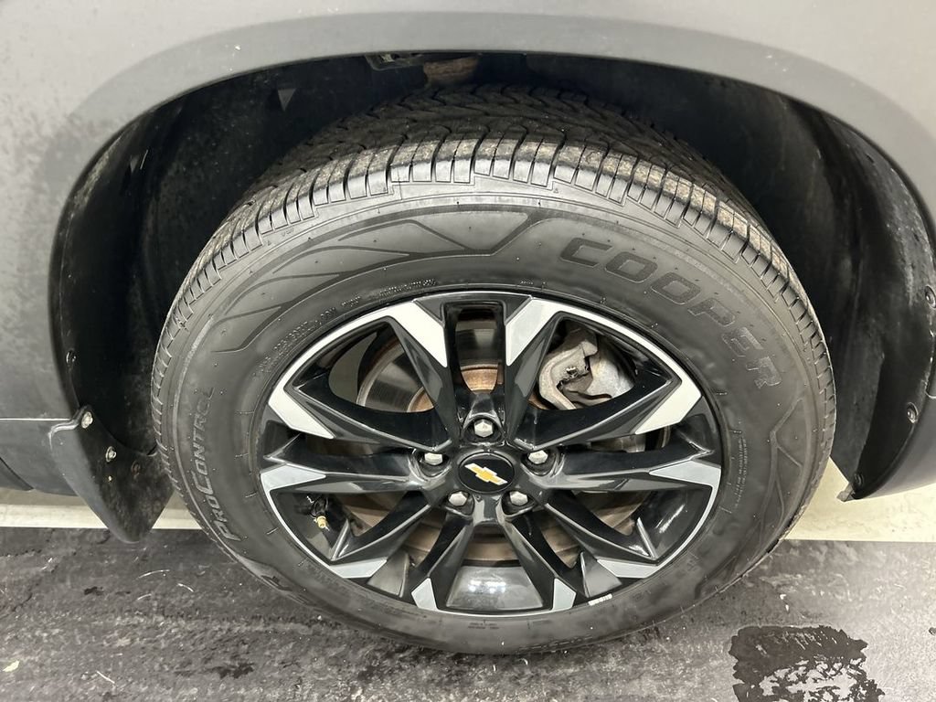 Certified 2022 Chevrolet TrailBlazer LT w/ Confidence II Package FWD image 8