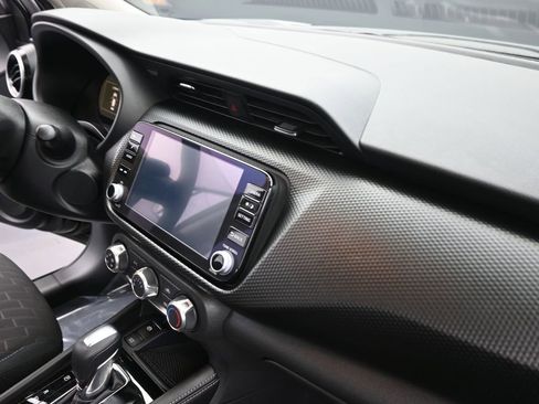 Used 2024 Nissan Kicks SV image 38