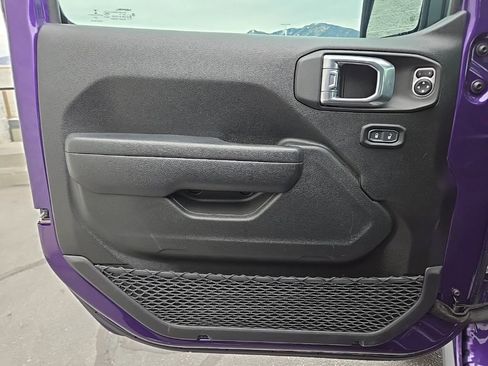 Used 2023 Jeep Wrangler Rubicon w/ LED Lighting Group image 13