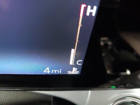 New 2026 Chevrolet Trax LT w/ Driver Confidence Package FWD image 20