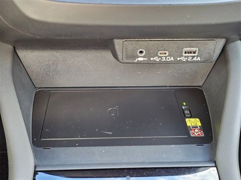 Certified 2025 Subaru Forester Limited w/ Popular Package #1 image 32