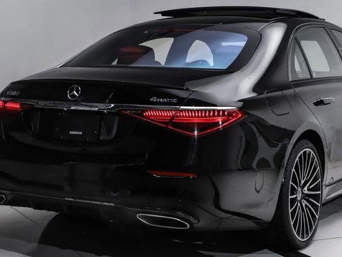 Certified 2024 Mercedes-Benz S 580 4MATIC Sedan image 4
