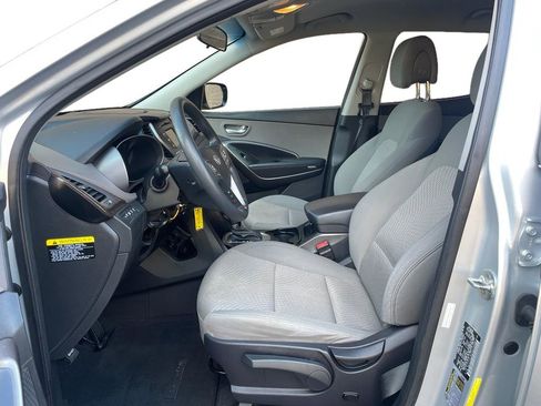 Used 2018 Hyundai Santa Fe Sport image 11