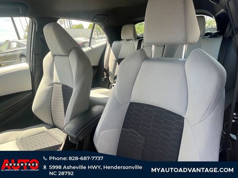 Used 2019 Toyota Corolla SE FWD image 8