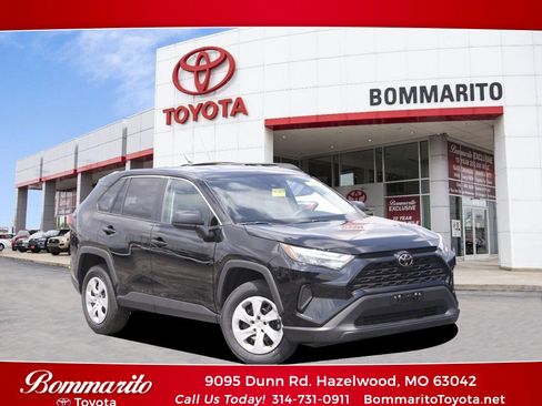 Used 2024 Toyota RAV4 LE FWD image 1