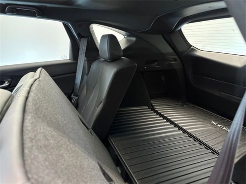 Used 2025 Acura RDX SH-AWD image 15