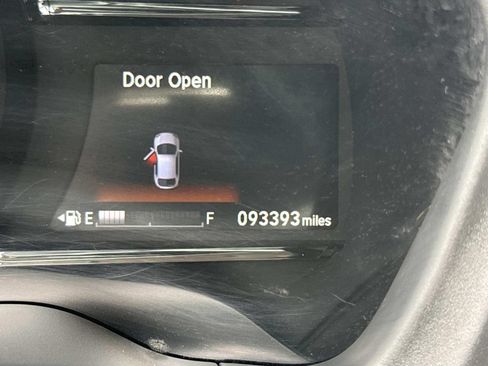 Used 2021 Honda HR-V EX image 38