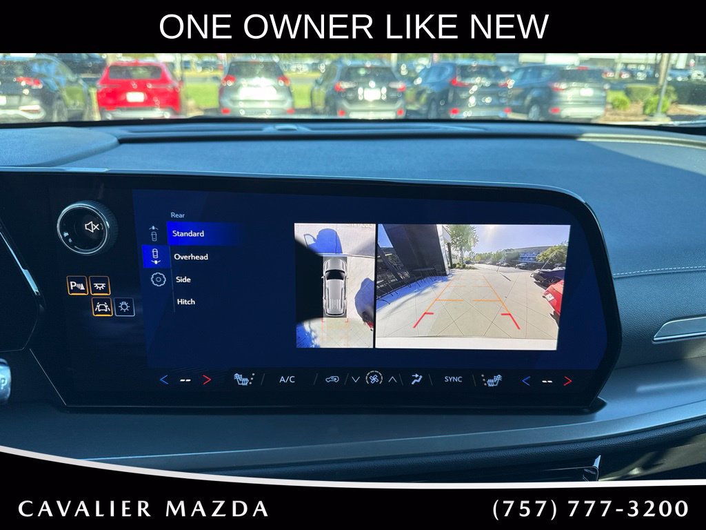 Used 2026 Chevrolet Traverse LT w/ Driver Confidence Package FWD image 19