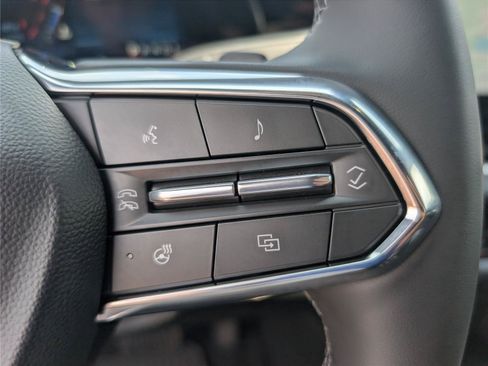 New 2026 Chevrolet Equinox LT FWD image 22