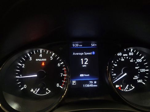 Used 2018 Nissan Rogue SV w/ Sun & Sound Touring Package image 23