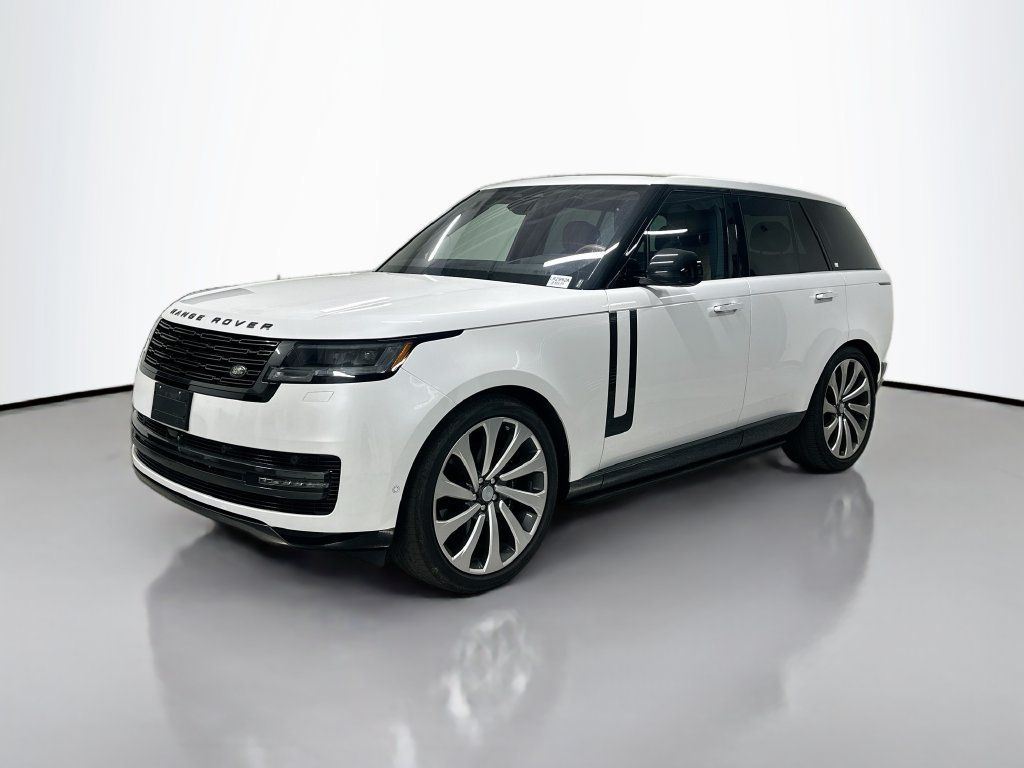 Used 2023 Land Rover Range Rover SE AWD/4WD image 1