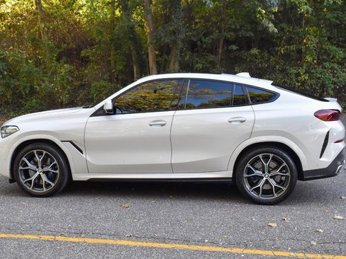 Used 2020 BMW X6 xDrive40i w/ Executive Package image 5