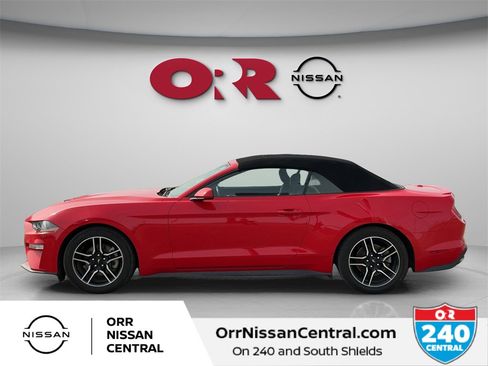 Used 2023 Ford Mustang Premium image 8