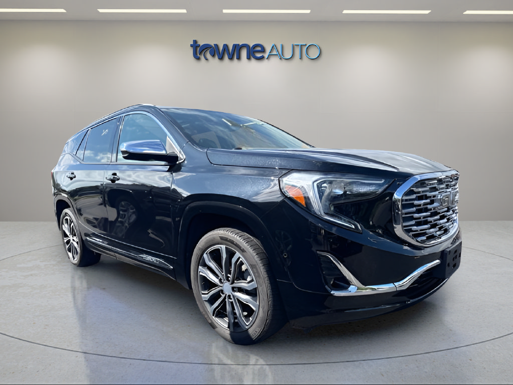 Used 2020 GMC Terrain Denali w/ Denali Premium Package AWD/4WD image 5