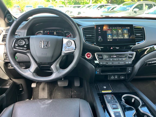 Used 2024 Honda Passport Black Edition image 9