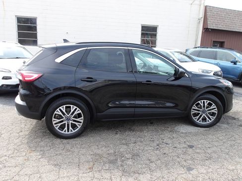 Used 2021 Ford Escape SEL w/ Technology Package image 4