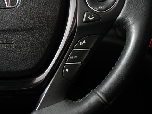Used 2018 Honda Pilot Elite image 15