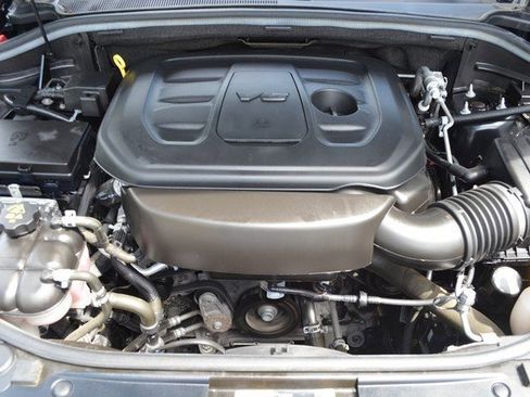 Used 2023 Jeep Cherokee Altitude Lux image 40