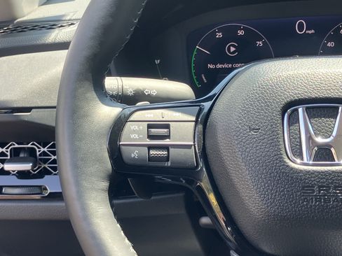 Certified 2025 Honda Accord Touring image 21