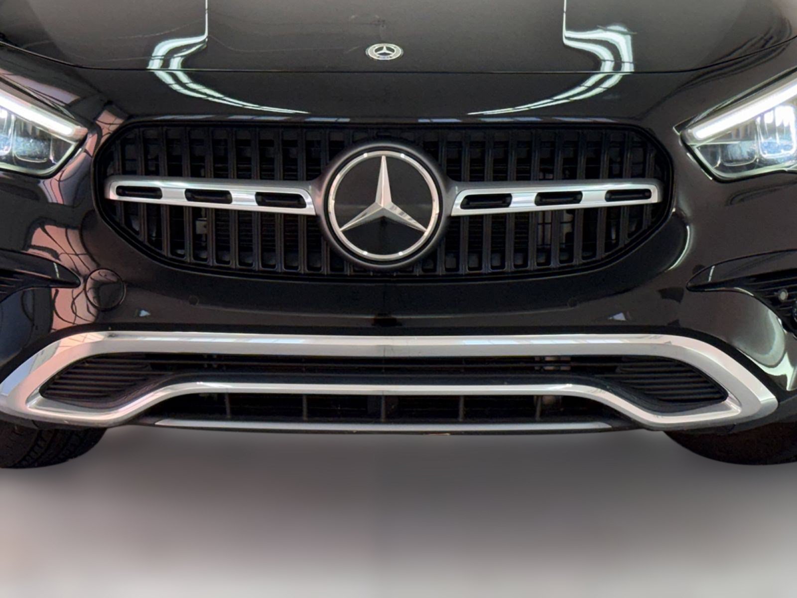 Used 2025 Mercedes-Benz GLA 250 image 24