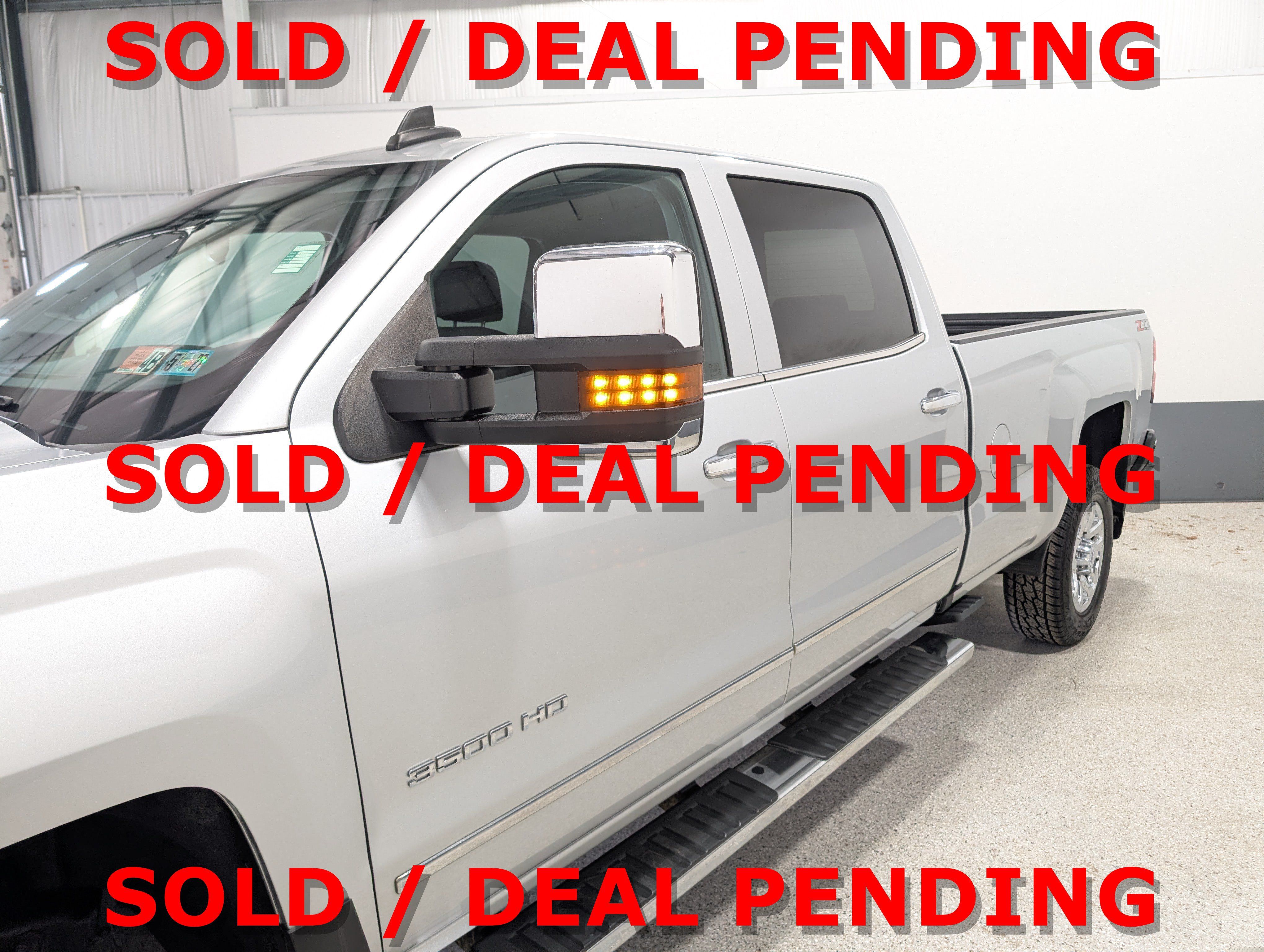 Used 2019 Chevrolet Silverado 3500 LTZ w/ Duramax Plus Package AWD/4WD image 7