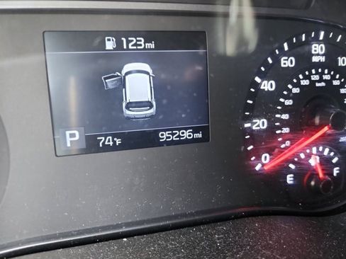 Used 2020 Kia Soul S image 25