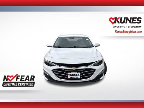 Used 2024 Chevrolet Malibu LT FWD image 3