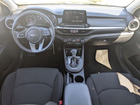 Used 2021 Kia Forte Sedan image 18