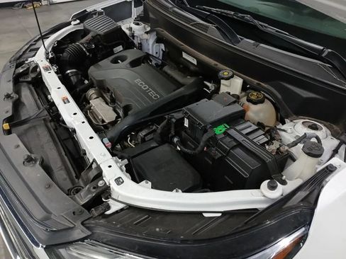 Used 2019 Chevrolet Equinox LS w/ LPO, Cargo Package FWD image 36