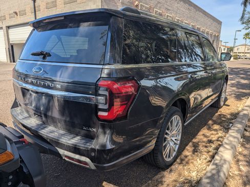 Used 2024 Ford Expedition Max Limited image 3