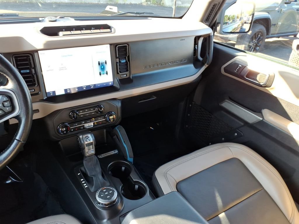 Used 2023 Ford Bronco Wildtrak AWD/4WD image 15