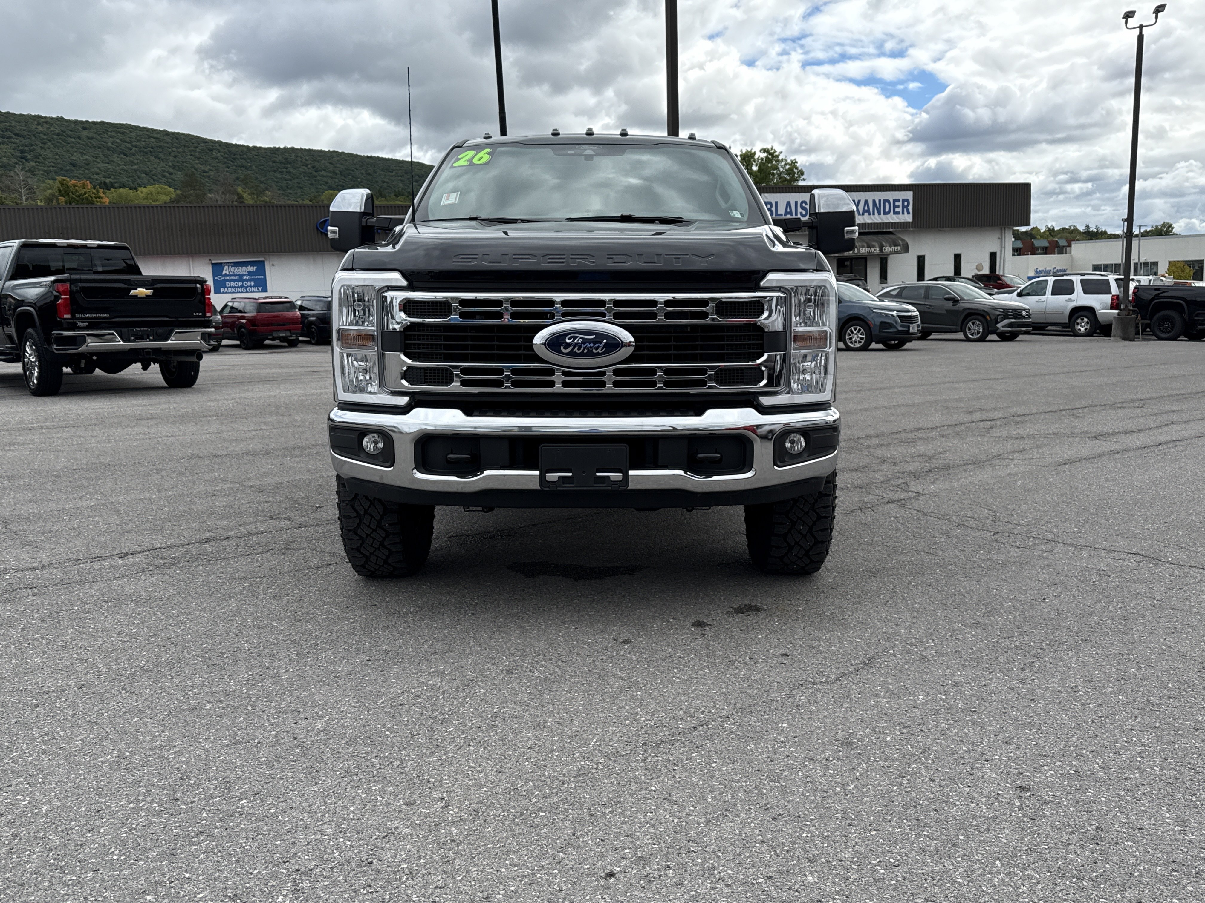 Used 2026 Ford F250 XLT w/ Tremor Off-Road Package AWD/4WD image 8