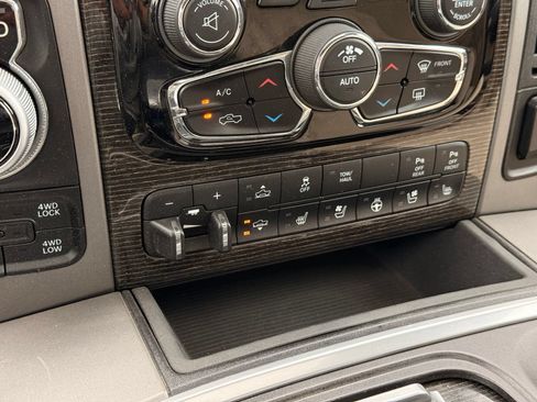 Used 2018 RAM 1500 Limited AWD/4WD image 55
