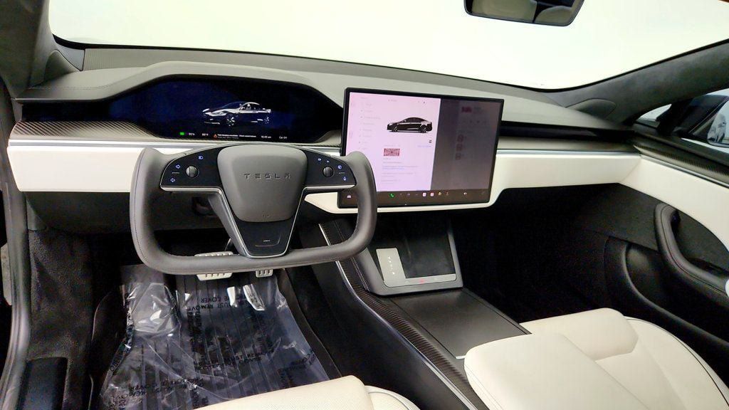 Used 2022 Tesla Model S Plaid AWD/4WD image 12