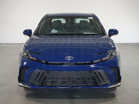 New 2026 Toyota Camry SE image 2