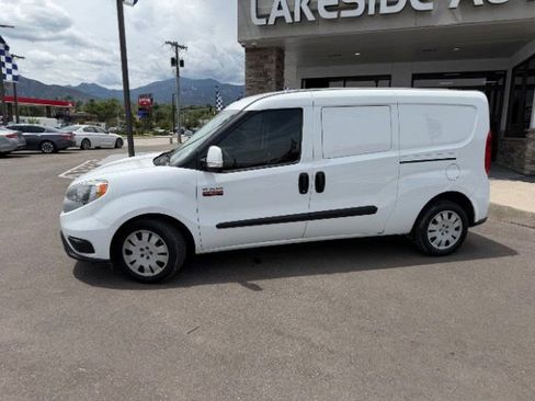 Used 2017 RAM ProMaster City Tradesman SLT w/ Rear Back-up Camera Group FWD image 3