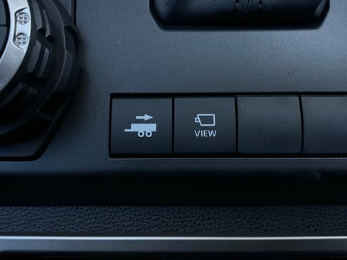 New 2025 Toyota 4Runner 4WD image 27