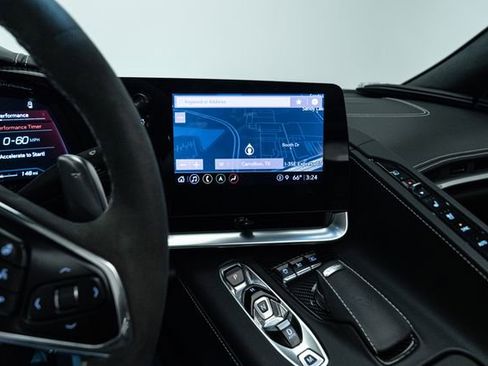 Used 2022 Chevrolet Corvette Stingray Premium Conv w/ Z51 Performance Package image 26