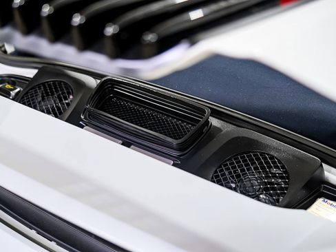 Used 2017 Porsche 911 Carrera image 41