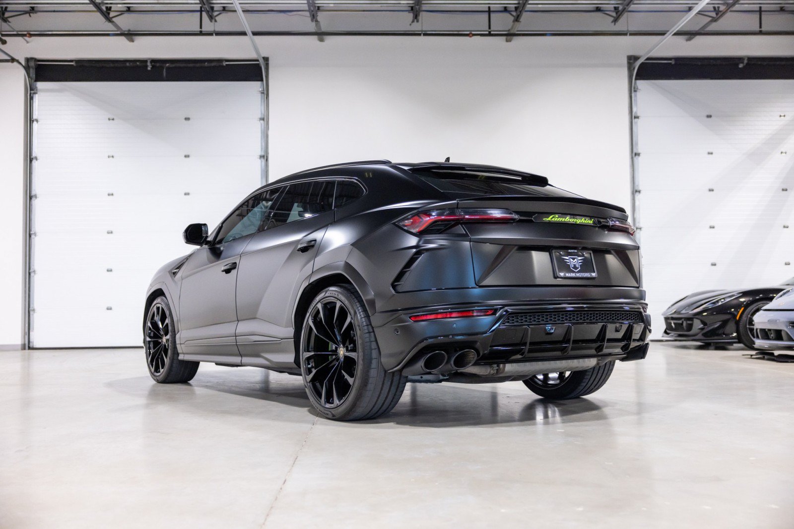 Used 2022 Lamborghini Urus AWD/4WD image 6
