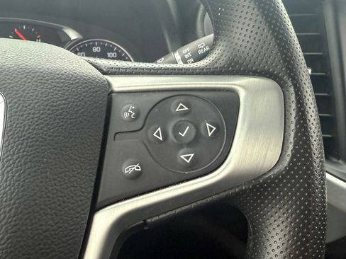 Used 2023 GMC Acadia SLE w/ Driver Convenience Package image 39