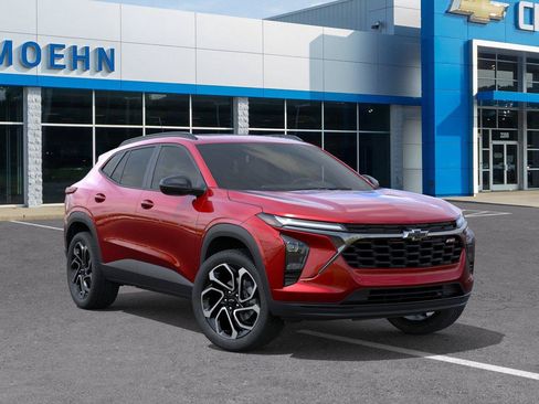 New 2026 Chevrolet Trax RS w/ Sunroof Package FWD image 7