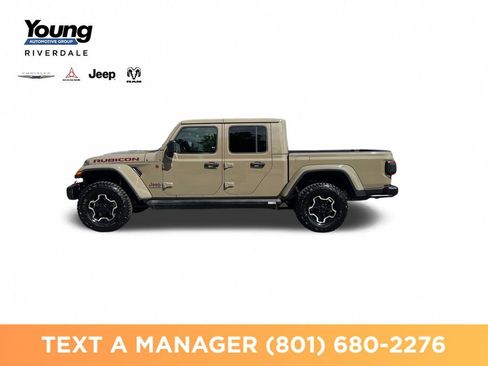Used 2020 Jeep Gladiator Rubicon AWD/4WD image 2