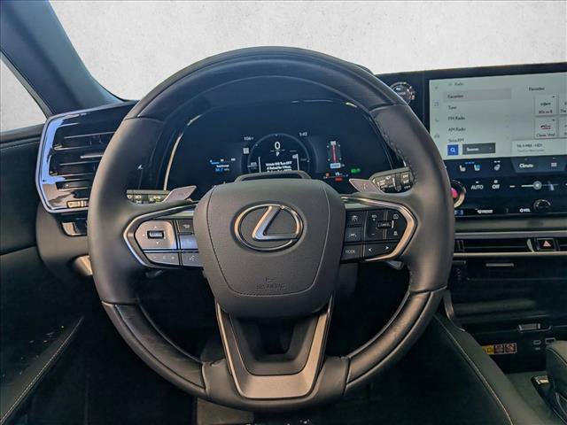 Used 2025 Lexus RX 350h w/ Convenience Package AWD/4WD image 16