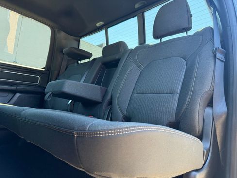 Used 2020 RAM 1500 Big Horn AWD/4WD image 9