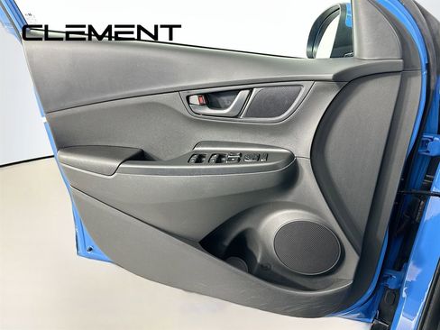 Used 2022 Hyundai Kona SEL image 26